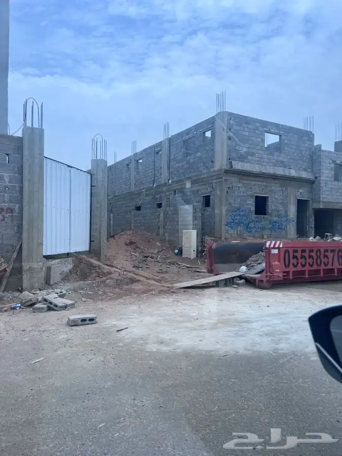 فله عمارة دوبلكسين للبيع أو الاستثمار بجانب الدوائر الحكومية 0