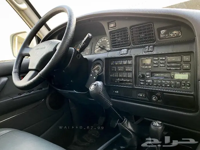 لاندكروزر (( vxr 1993)) 24