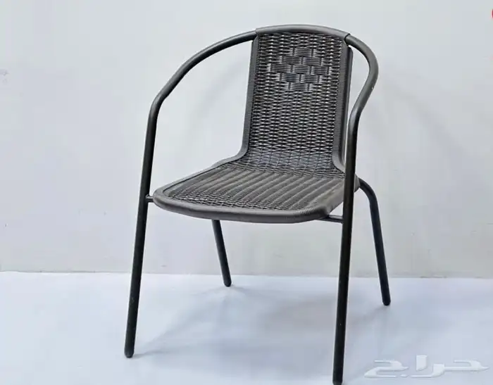 طاولات خارجية وكراسي كافيهات مقاهي شاهي فنادق خارجي وتس فقط 37