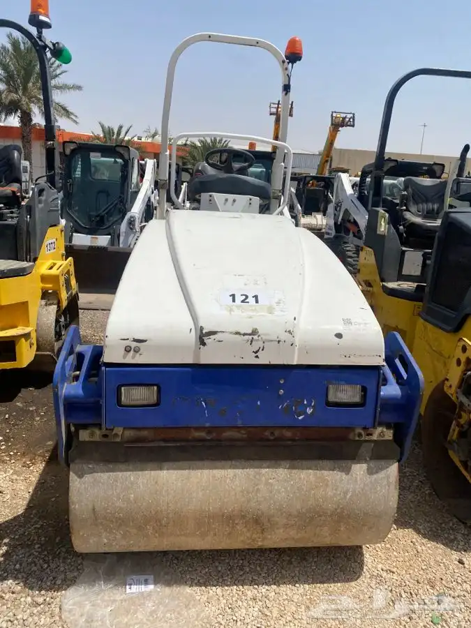 رصاصة Roller للإيجار مقاس 120 ومعدات اخرى بسائق او بدون 2