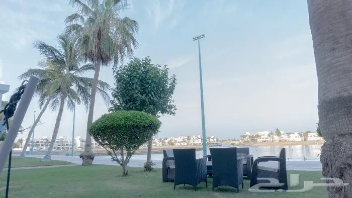 شاليهات منتجع درة العروس مطله على البحر مباشرة 1