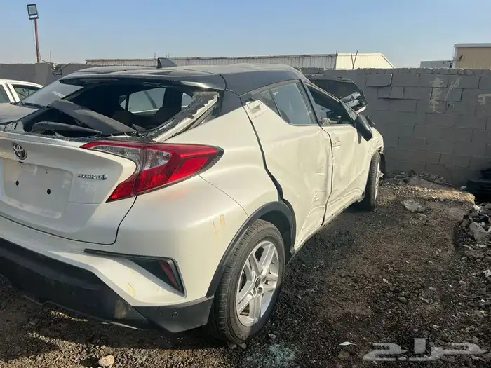 تويوتا CHR تشليح قطع غيار 2