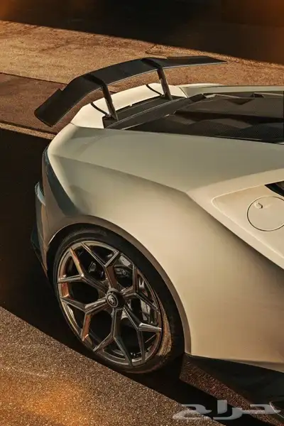 جناح خلفي لامبورجيني _ هوراكان_فيراري 488_زوائد كاربون 12