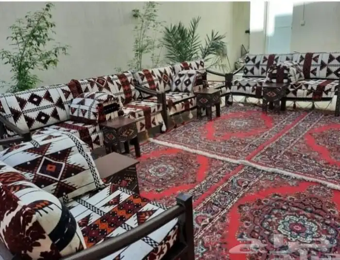 تأجير كنب وكراسي ومخيمات وطاولات جلسات ص 1