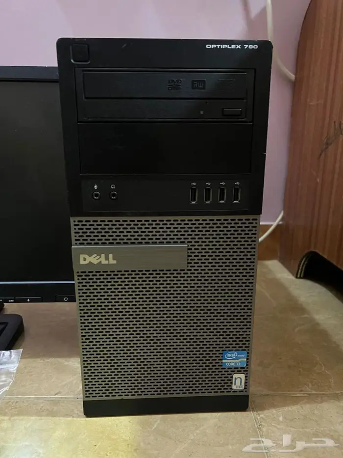 كمبيوتر i3 ب 650 ريال كامل اغراضه 1