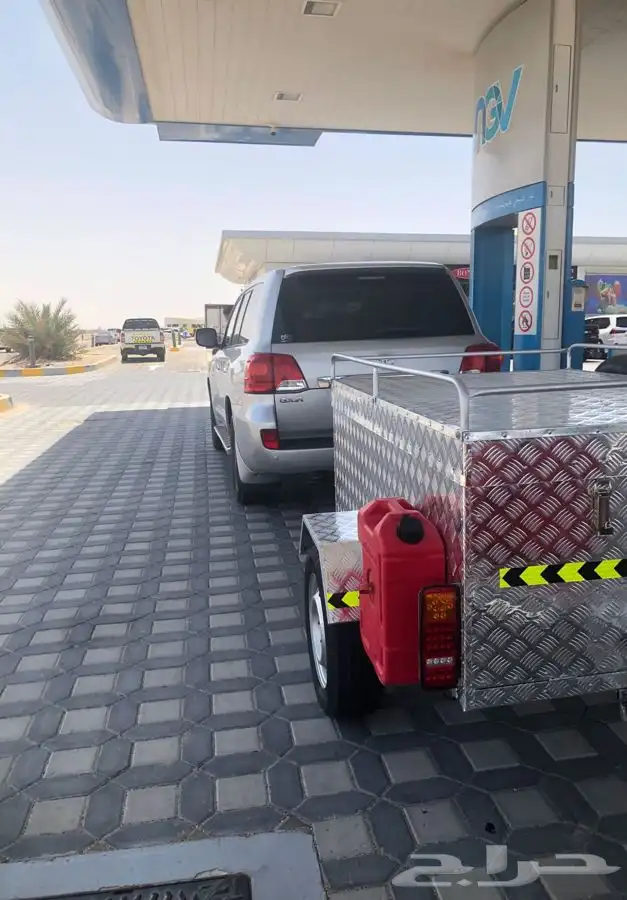 قلص ( مقطورة ) حديد ملبس المنيوم عرض اليوم الوطني 10