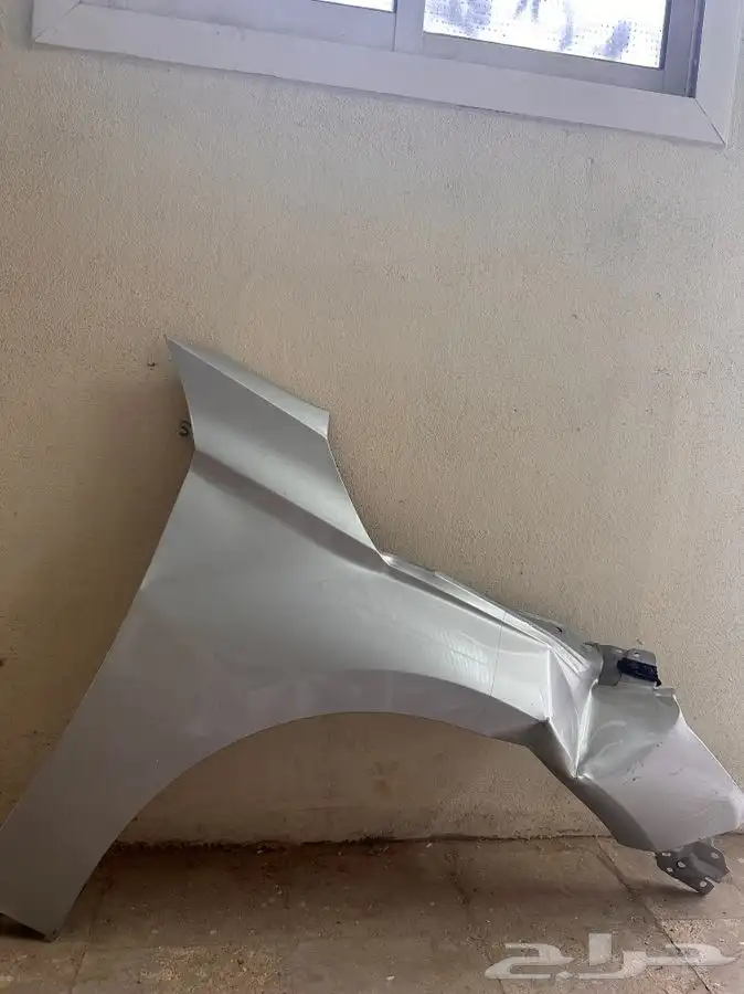 قطع غيار لي (هوز) (خرطوش) جديد ورفرف التيما مستعمل 2