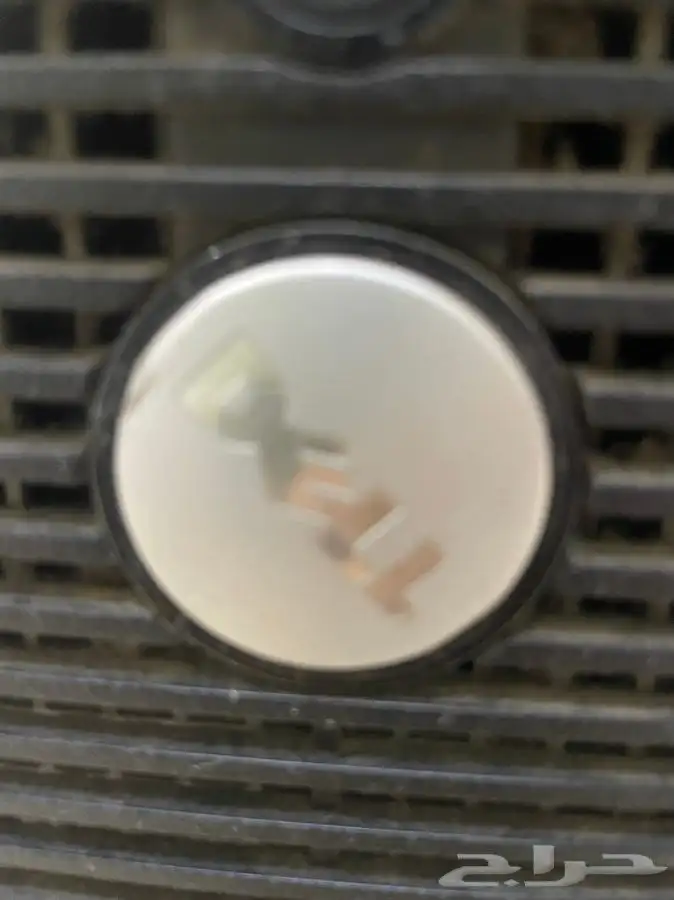 كمبيوتر ديل4 رام مع 256SSD السريع جدا مع شاشة وقطعة واي فاي 6