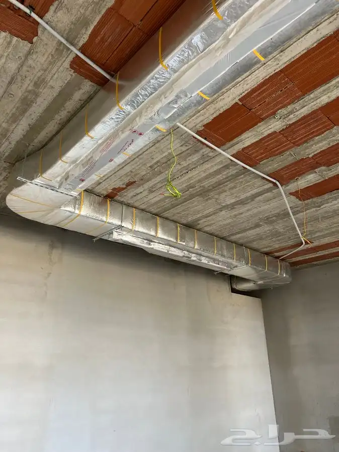 صيانة الدكت وتغيير العزل بجودة عالية 15