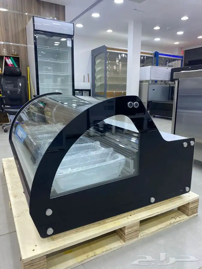 فريزر آيسكريم أعلى الكاونتر بصحون 4