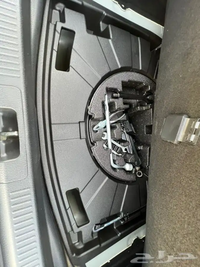 كامري 2020 قراندي ( هايبرد ) شبه وكالة تم البيع 17