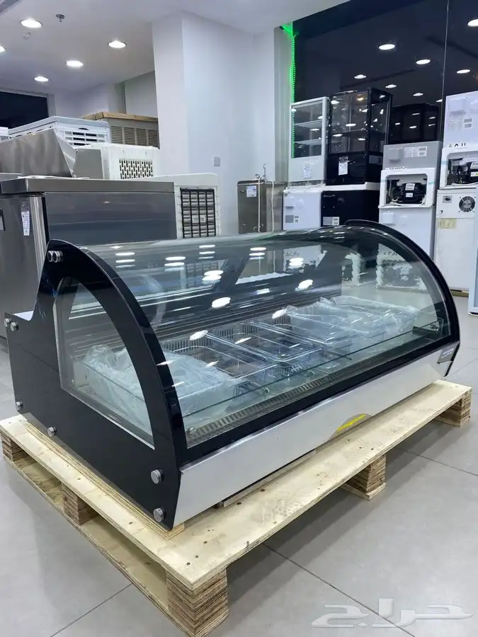 فريزر آيسكريم أعلى الكاونتر بصحون 2