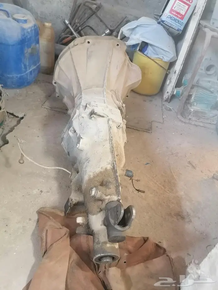 قطع غيار نيسان سيارة رياضيه وارد اليبان 39