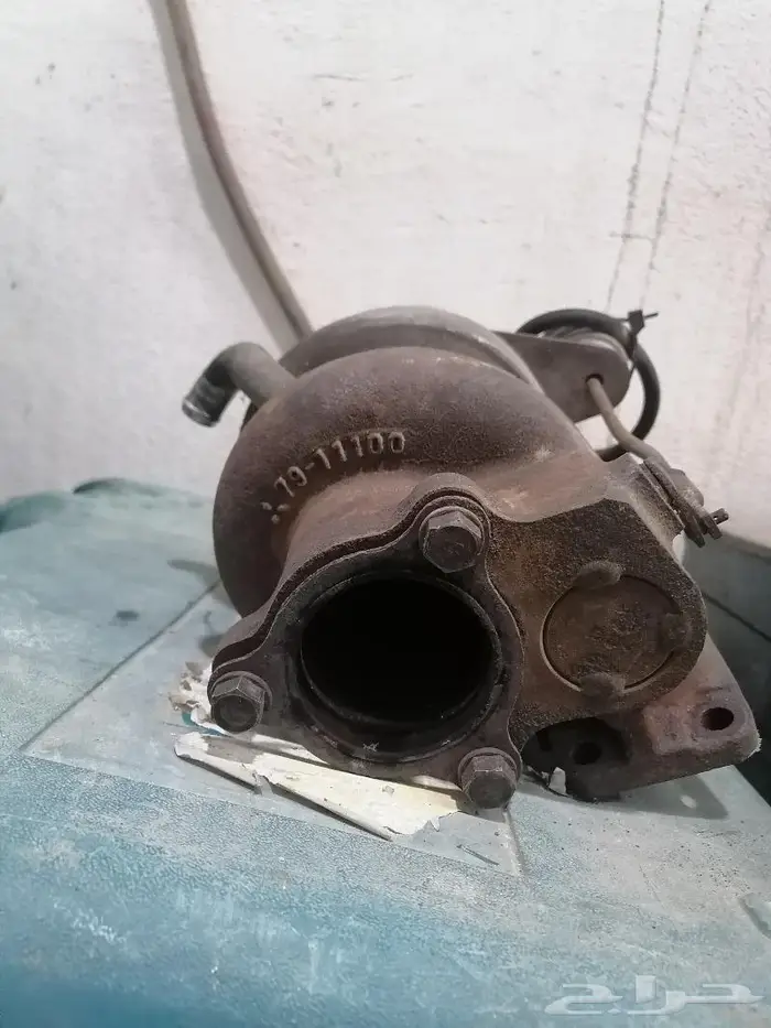 قطع غيار نيسان سيارة رياضيه وارد اليبان 41