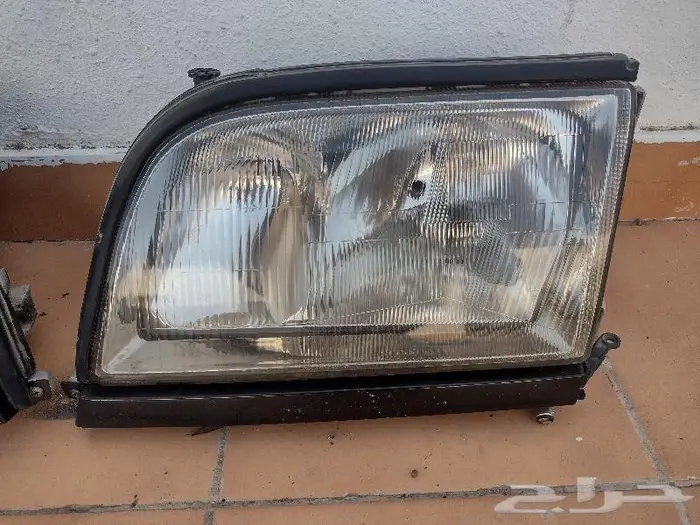 للبيع قطع غيار شبح W140 1