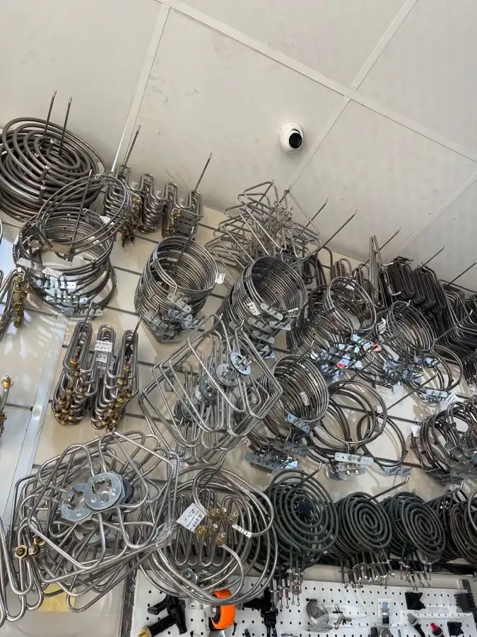 قطع غيار معدات مطاعم وكافيهات وفنادق وافران منزليه وشاورما 1