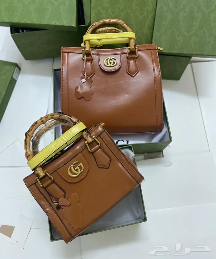 عرض شنطة ب 150  عرض 3 شنط 270 ريال 7