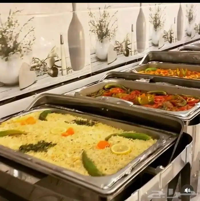 بوفيه مفتوح لجميع المناسبات تنسيق طاولات الطعام 1