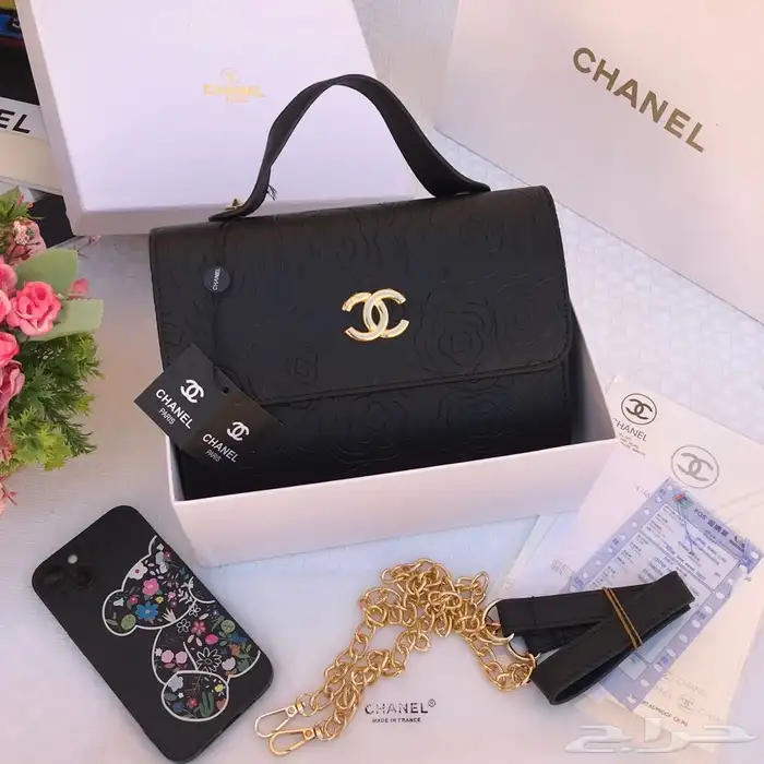 عرض شنطة ب 150  عرض 3 شنط 270 ريال 80