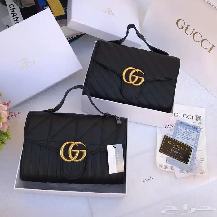 عرض شنطة ب 150  عرض 3 شنط 270 ريال 66