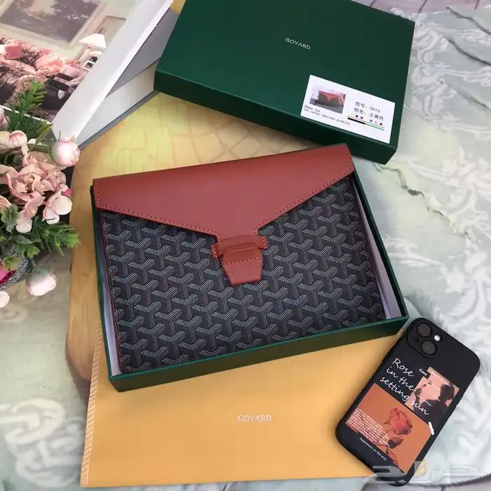 عرض شنطة ب 150  عرض 3 شنط 270 ريال 49