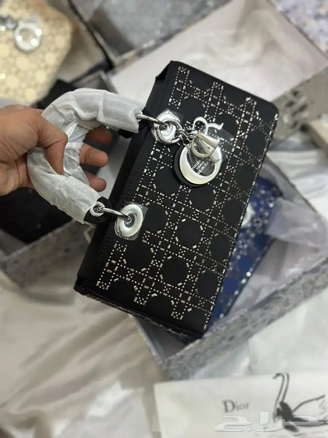 هدايا 93