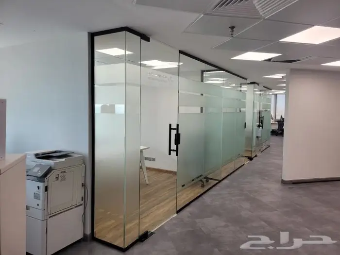 استيكر مثلج او مرمل للمكاتب والمعارض 3