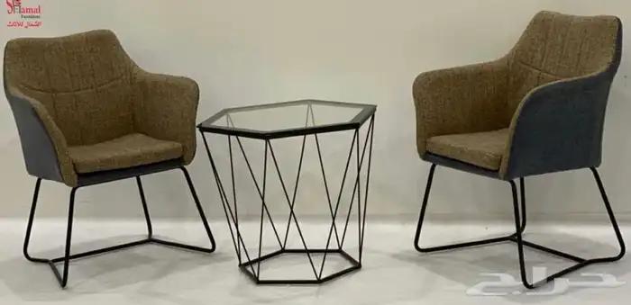 طاولات اطقم مع كرسيين وفي مع 4 كرسي وتس فقط 1