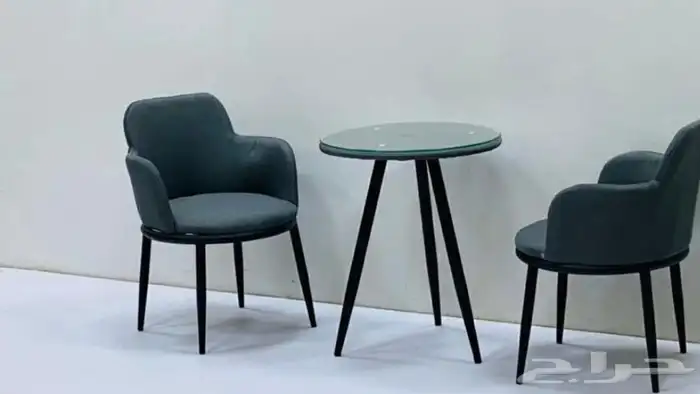 طاولات اطقم مع كرسيين وفي مع 4 كرسي وتس فقط 10