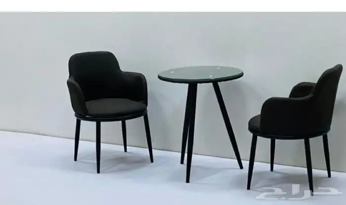 طاولات اطقم مع كرسيين وفي مع 4 كرسي وتس فقط 14