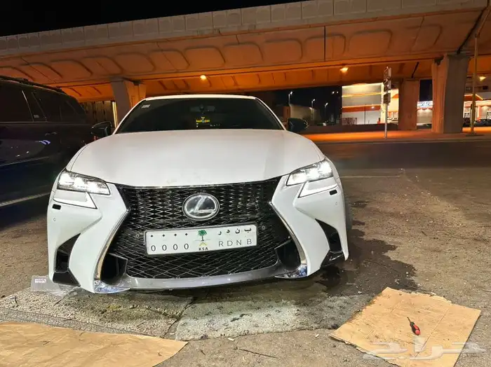 ترهيم واجهية Gs350 f من موديل 2015 الى 2018 ثلاث عدسات 2