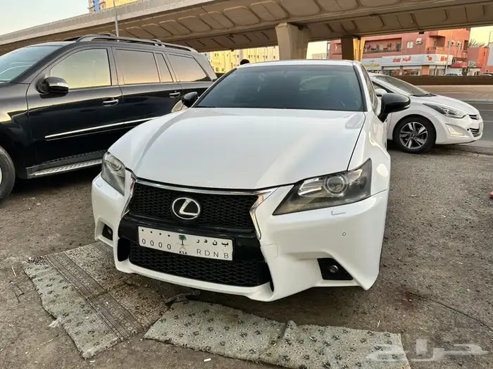 ترهيم واجهية Gs350 f من موديل 2015 الى 2018 ثلاث عدسات 10