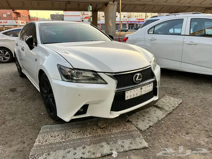 ترهيم واجهية Gs350 f من موديل 2015 الى 2018 ثلاث عدسات 7