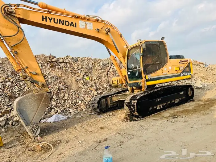 بوكلينات للايجار موديل حديث الباحه نمره المخواه قلوه 0