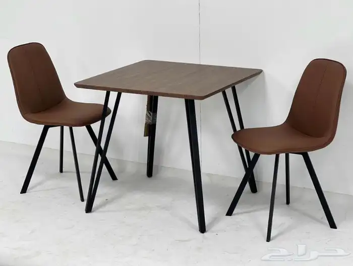 طاولات اطقم مع كرسيين وفي مع 4 كرسي وتس فقط 29