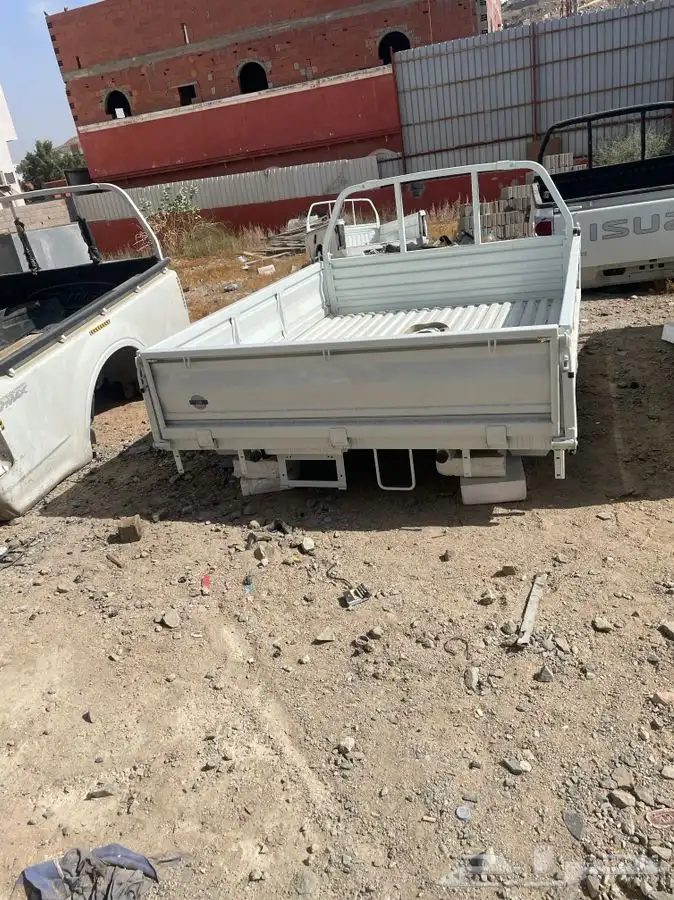 صندوق ايسوزو جوانب وعادي 3