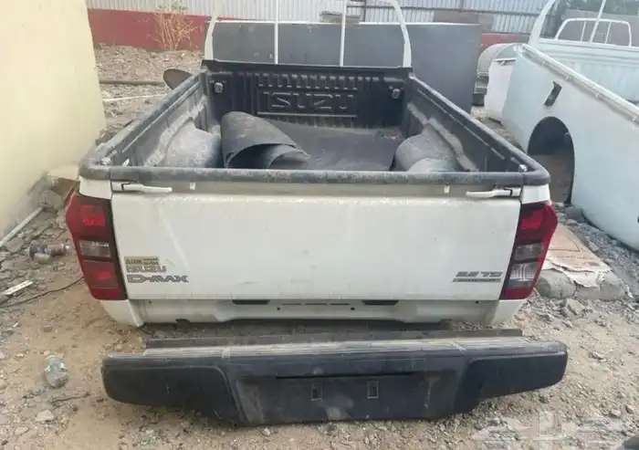 صندوق ايسوزو جوانب وعادي 6
