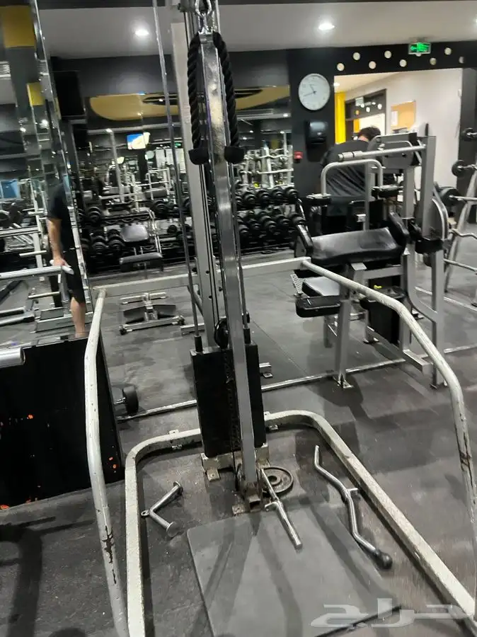 اجهزة رياضية مستعمله ومجددة البيع كامل و قطاعي اجهزة امريكي 42