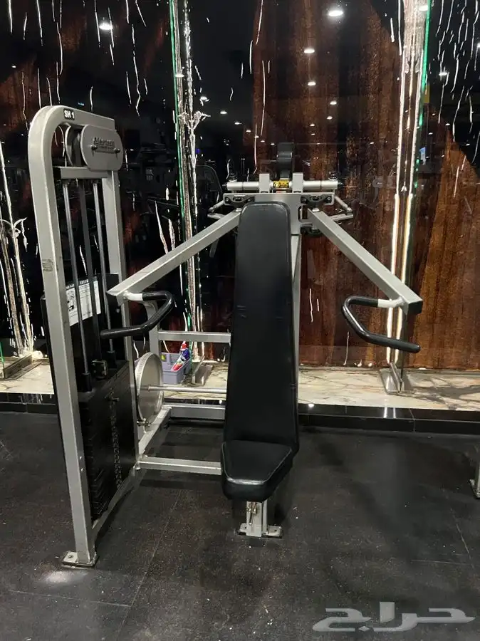 اجهزة رياضية مستعمله ومجددة البيع كامل و قطاعي اجهزة امريكي 72