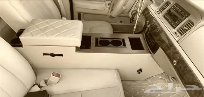 تكايات لينكون تاون كار وفورد فكتوريا وماركيز 49