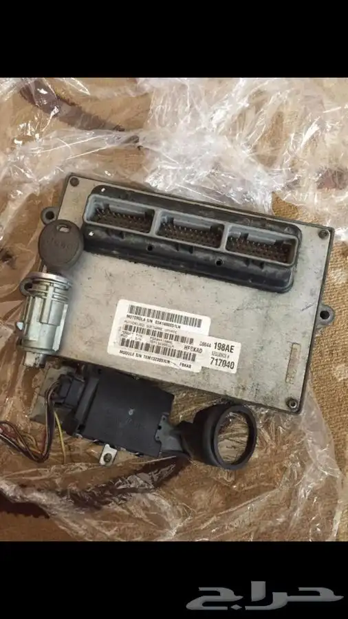 قطع غيار جيب شيروكي 18