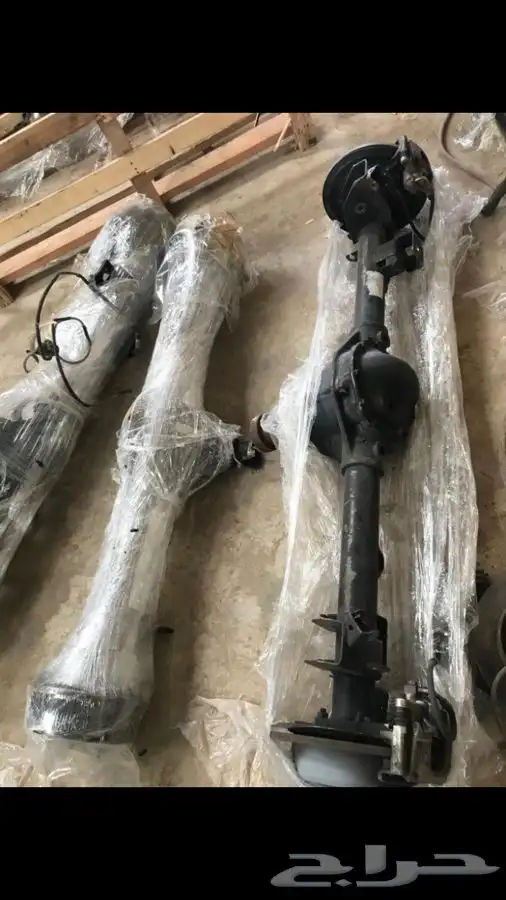 قطع غيار جيب شيروكي 17