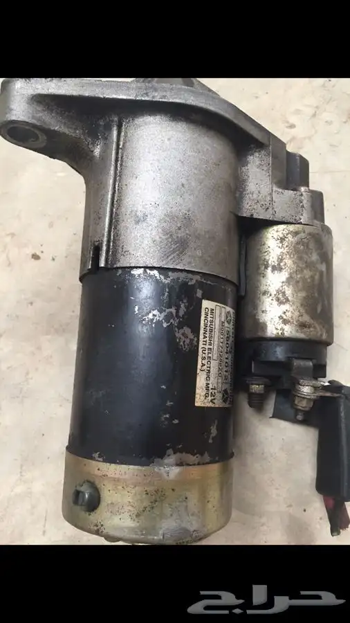 قطع غيار جيب شيروكي 12