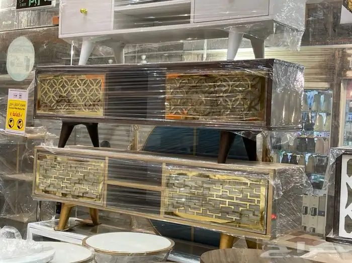 طاولة شاشة 21