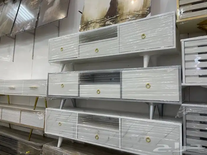 طاولة شاشة 8