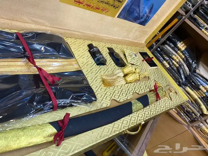 ملازم تخرج دروع زوج ترقية تقاعد جنبية عطورات بشت سيف 3