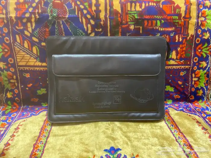 شنطة جلد بشعار ارامكو السعودية 10