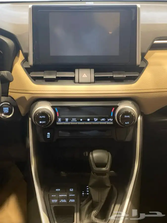 تويوتا راف فور نص فل 2025 10