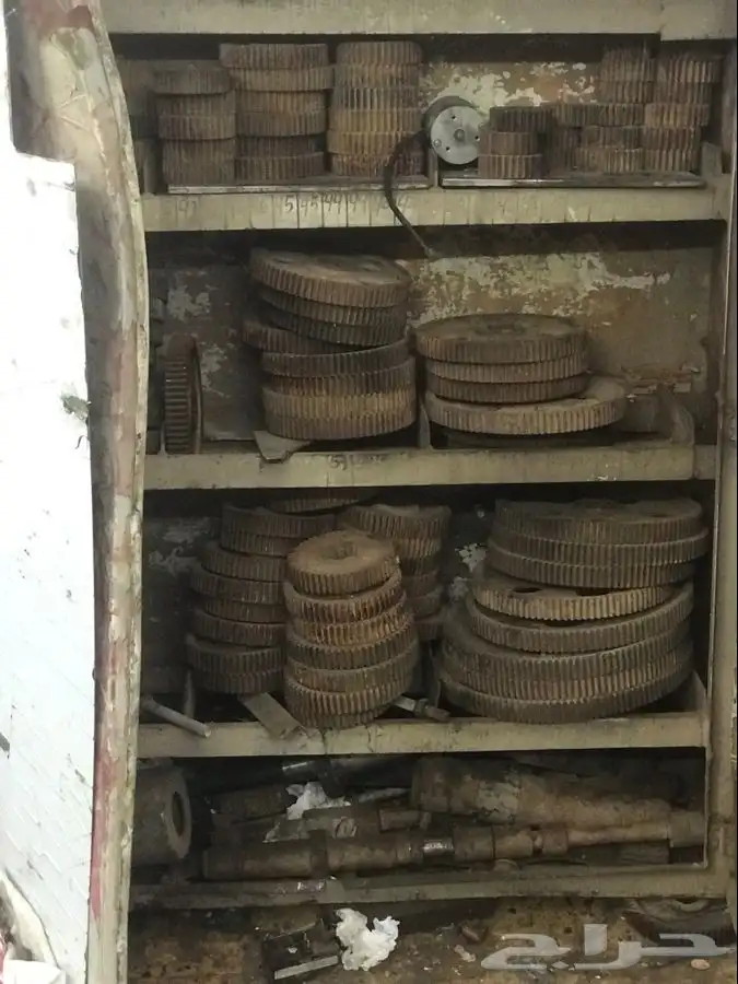 Hobbing machine for sell مكينة تسنين تروس وقيور للبيع 13