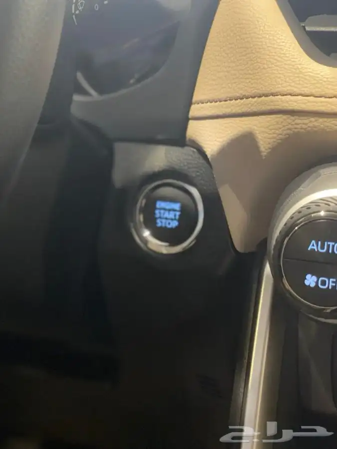 تويوتا راف فور نص فل 2025 14